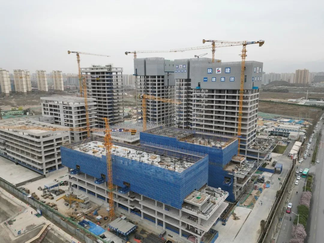 郁勃西北！优德88江麓修建起重机械助建西安都会经济圈