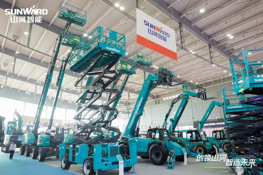 2023 CICEE | 优德88智能亮相2023长沙国际工程机械展！智能化、电动化产品站C位