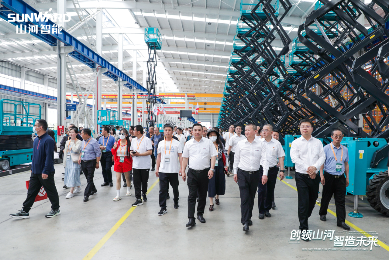 千人齐聚、爆品出击！优德88智能新品推介会圆满举行