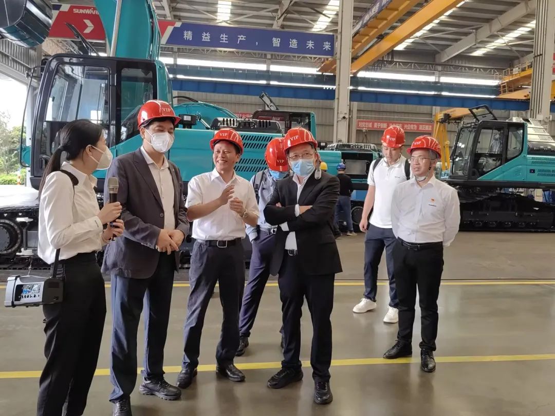 中国科学院院士陈十一率队到访优德88智能