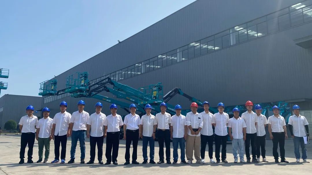 新能源家族再添“新丁”！优德88智能三款电动臂式高空作业平台齐下线