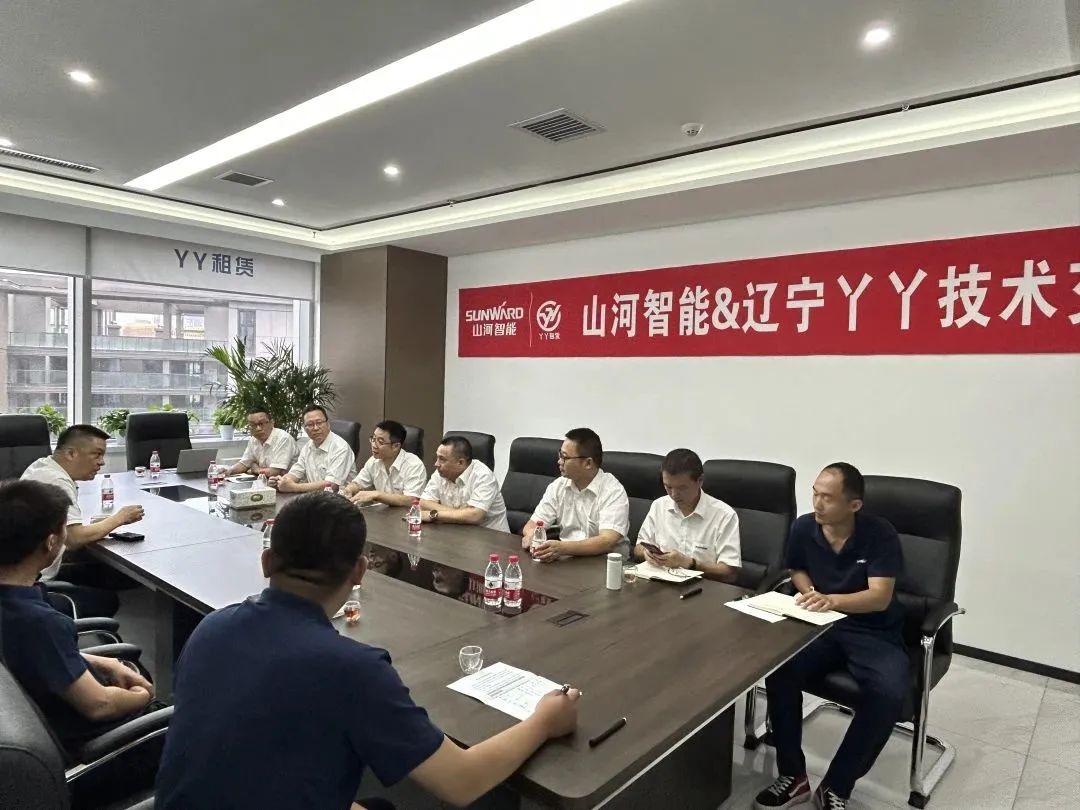 谛听客户心声！优德88智能高空机械“服务万里行”走进东北