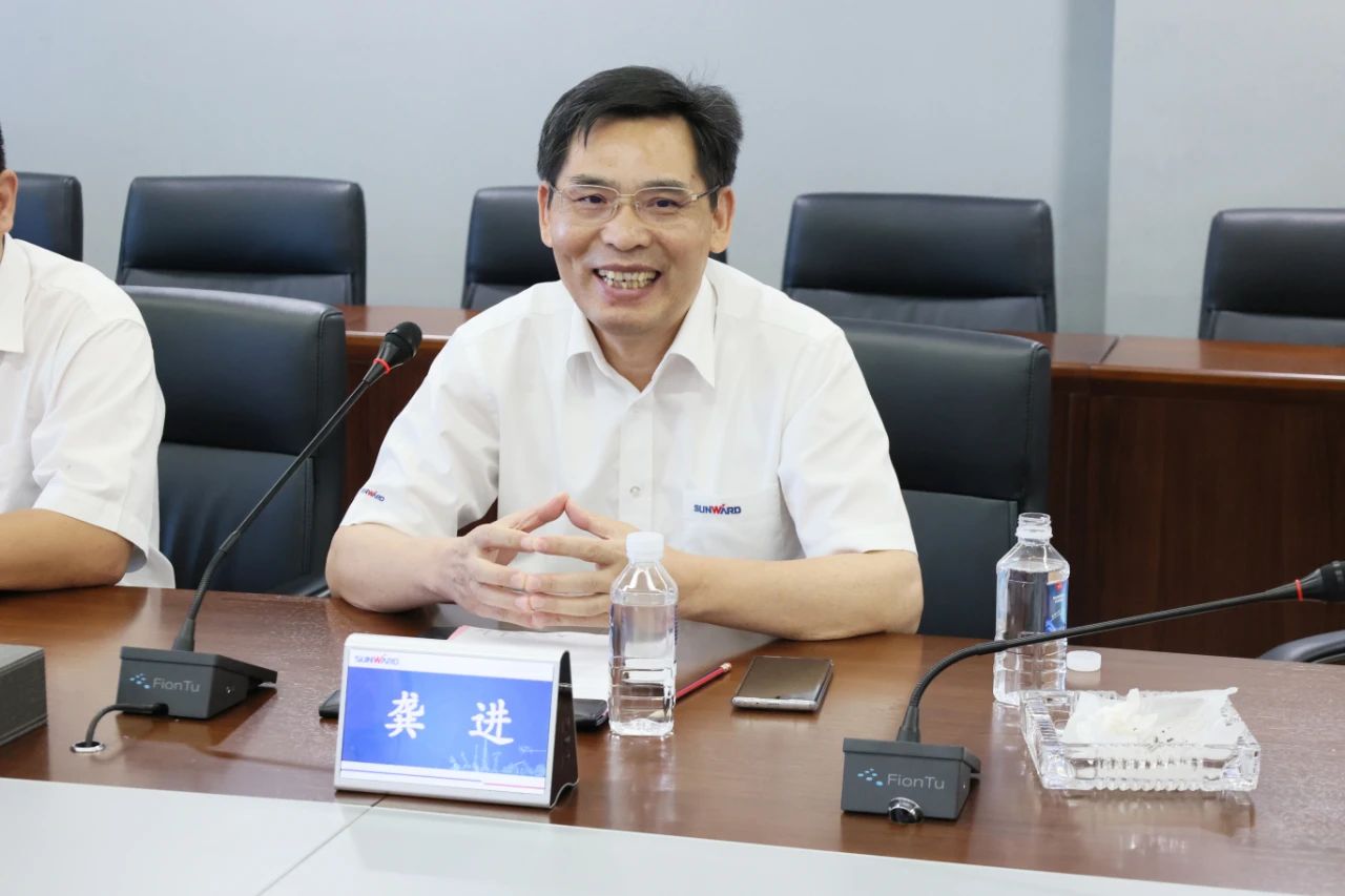 永青科技集团董事长胡晓东带队到访优德88智能