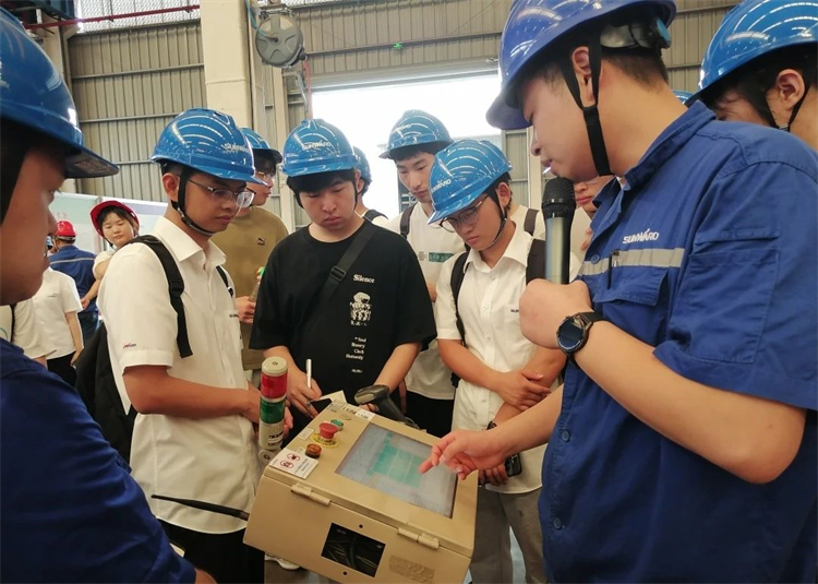 奔赴热爱，，优德88智能2023届“智动力”正式报到！