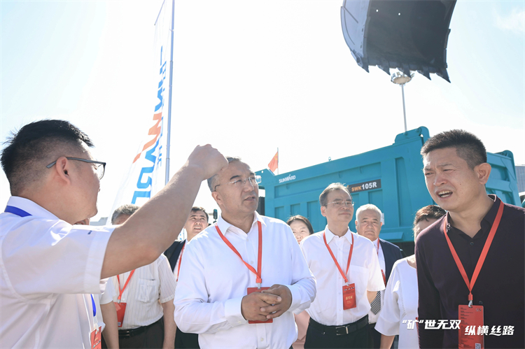 “矿”世无双，，，，，纵横丝路！优德88智能亮相第十三届新疆国际矿业与装备博览会