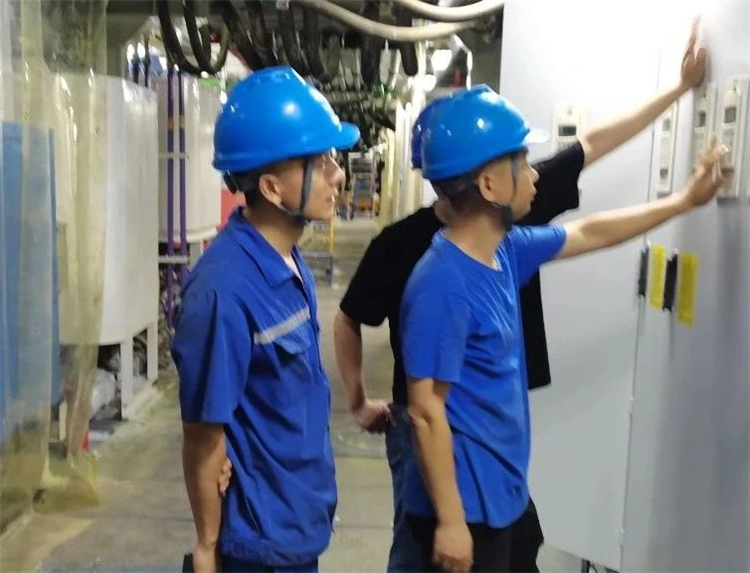 首战华东市。。。。。≈刑诺88杭德市域铁路工程地莫区间左线盾构机顺遂始发