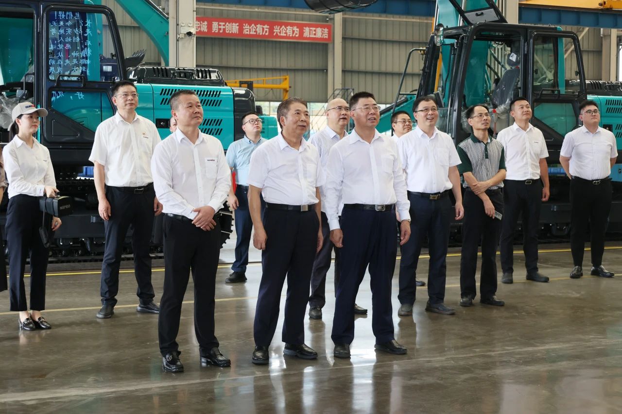 两门第界500强企业董事长同访优德88智能