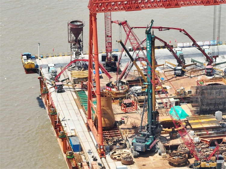 喜报！优德88智能完成“全球最大”6.3米直径旋挖桩成孔成桩