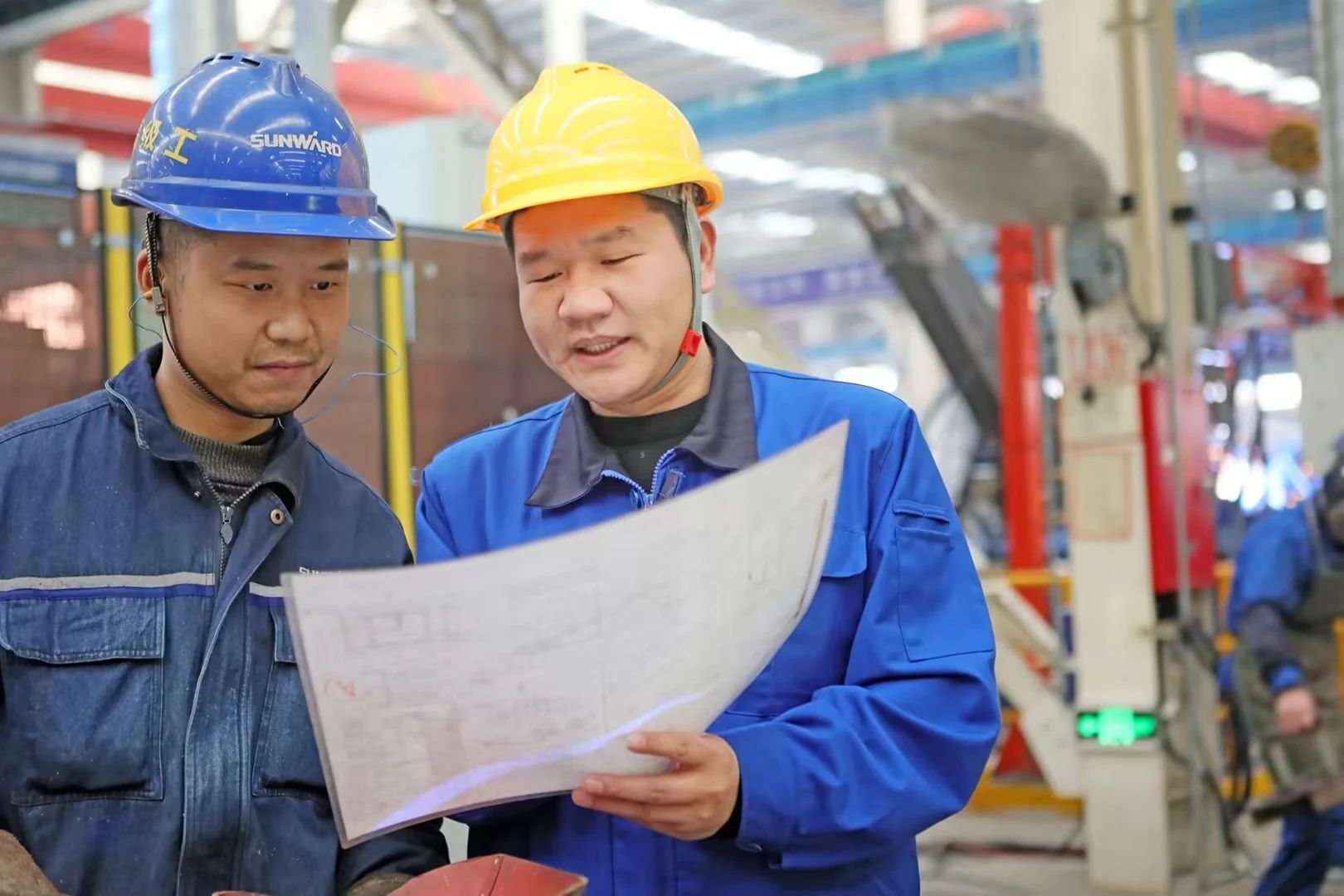 看优德88工匠们怎样用一双巧手“拿捏”事情、创立“事业”