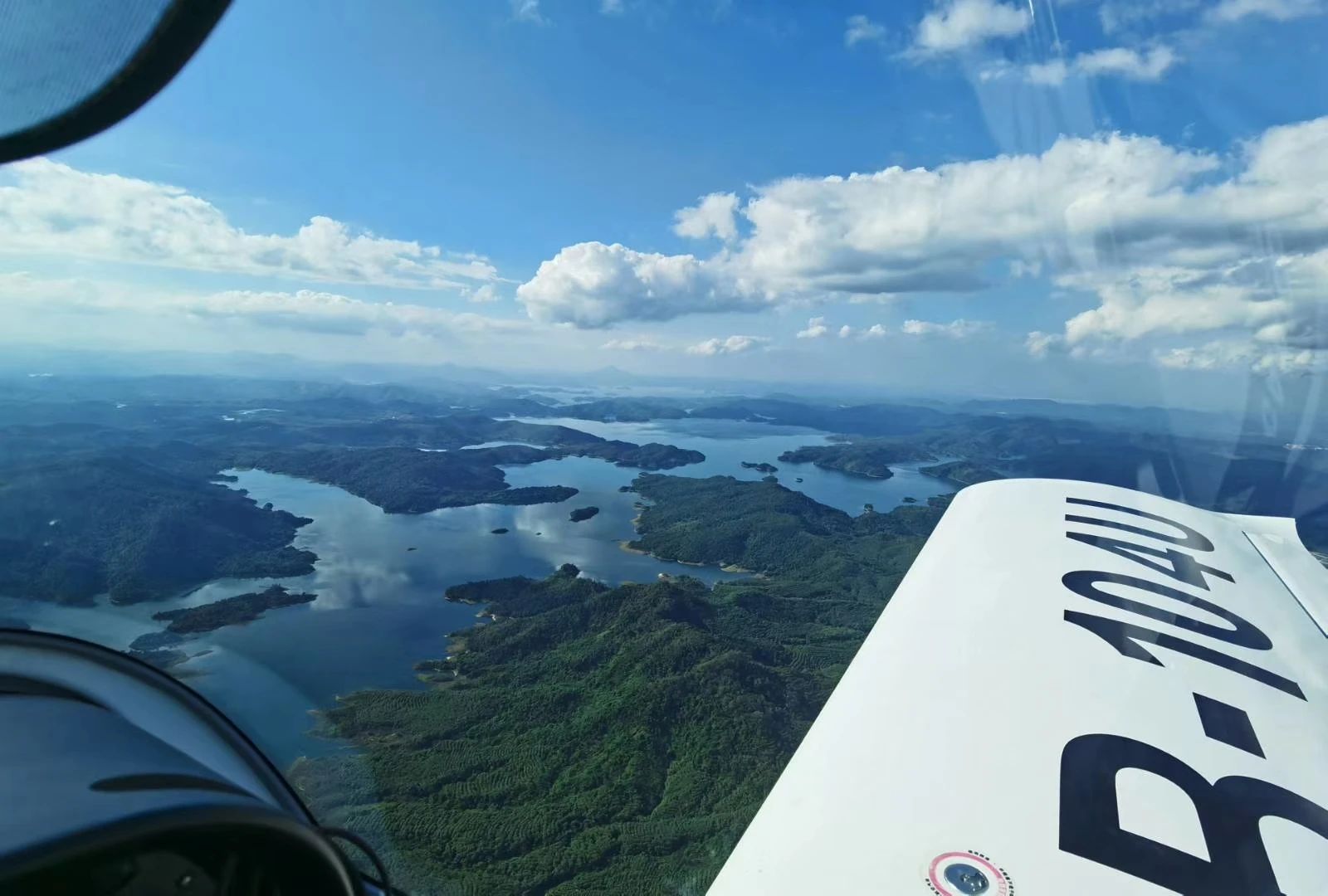 二十载磨砺，，，，“阿若拉”飞机累计航行时间突破11万小时！