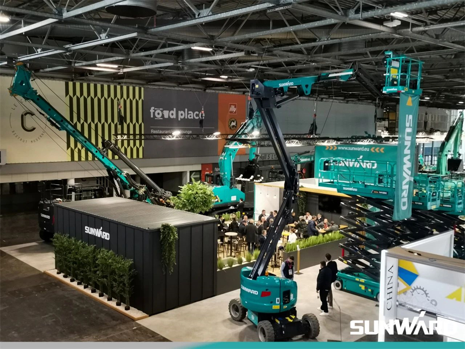 优德88智能携立异效果亮相2024年法国巴黎工程机械展