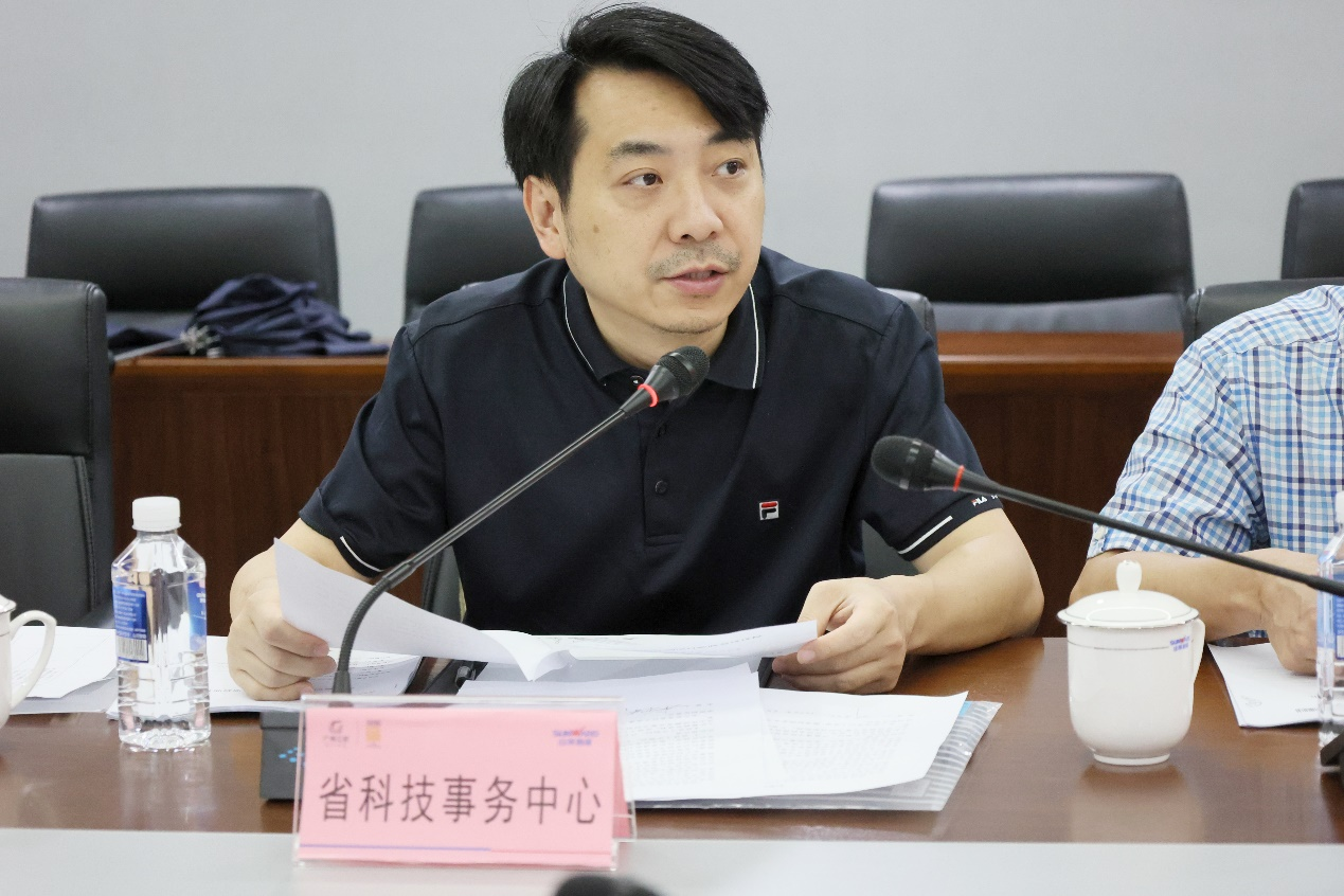 优德88智能“超大型油气管道绿色成套施工装备”项目顺遂通过验收！