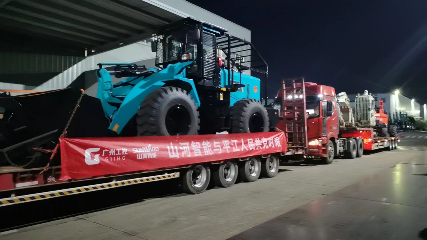 驰援湖南平江抗洪抢险，，，，，共克时艰显继承