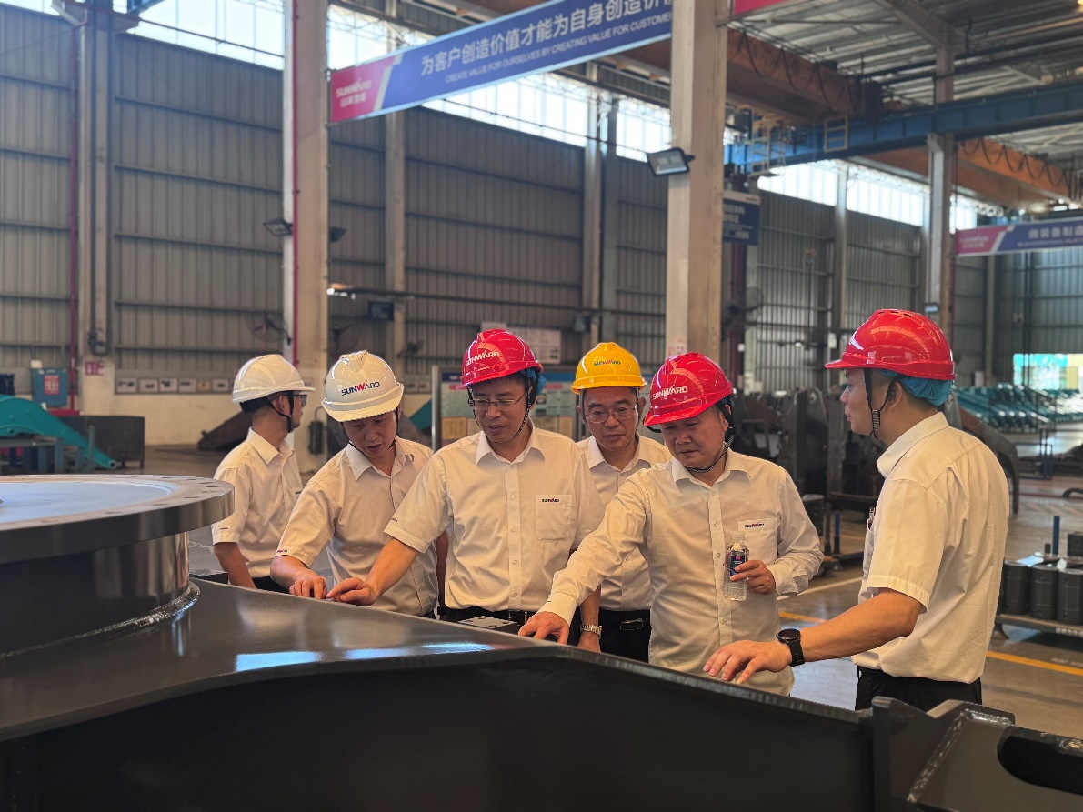 战高温，，，保清静--优德88智能开展高温防暑专项清静检查