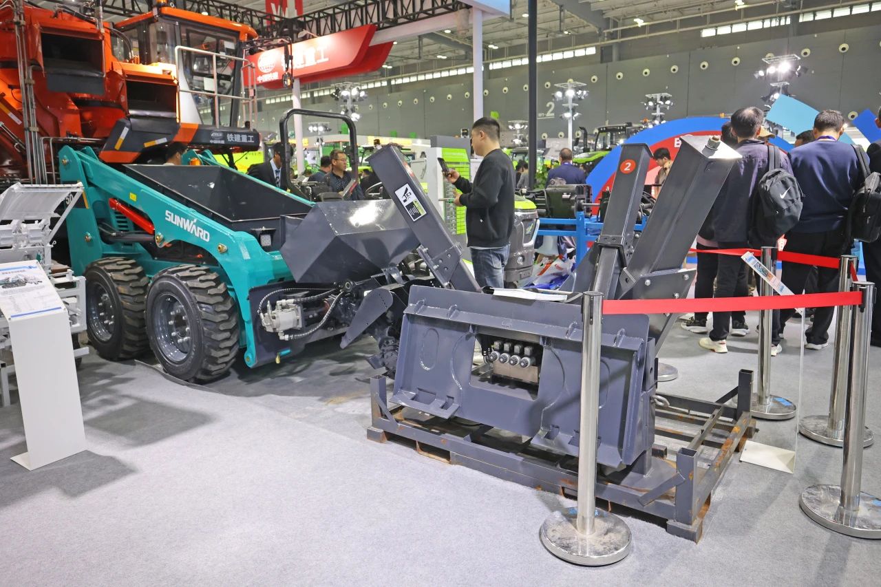 聚焦智能化、无人化！优德88智能携多款产品亮相2024中国国际农业机械展