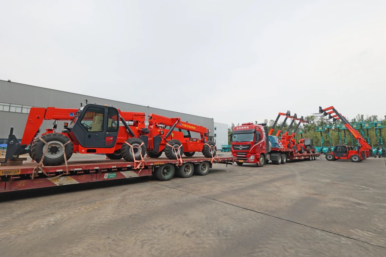 应运而生，，，“急”速响应！优德88智能伸缩臂叉装车进军应抢救援领域