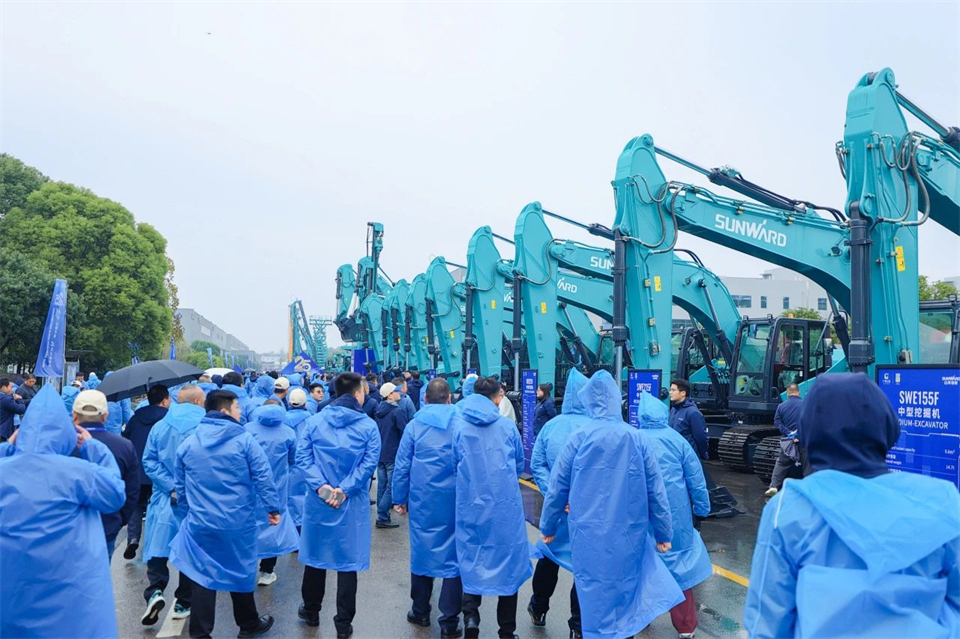 立异引领价值，，，理想成绩未来！优德88智能25周年庆典暨全球客户节盛大举行