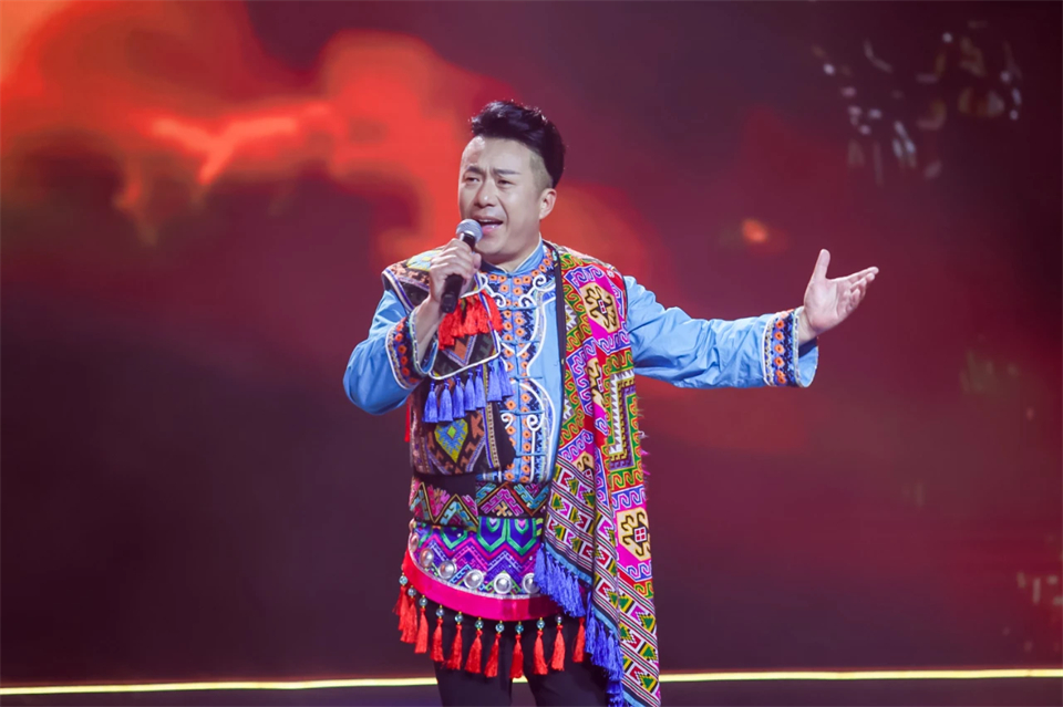 立异引领价值 理想成绩未来——庆祝优德88智能建设25周年表扬大会暨文艺晚会盛大举行