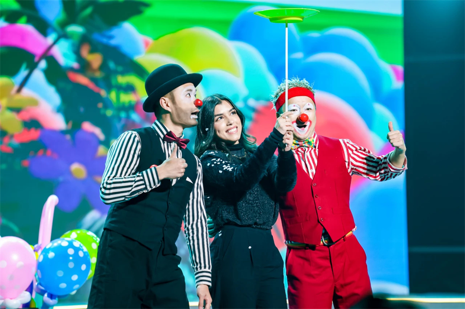 立异引领价值 理想成绩未来——庆祝优德88智能建设25周年表扬大会暨文艺晚会盛大举行