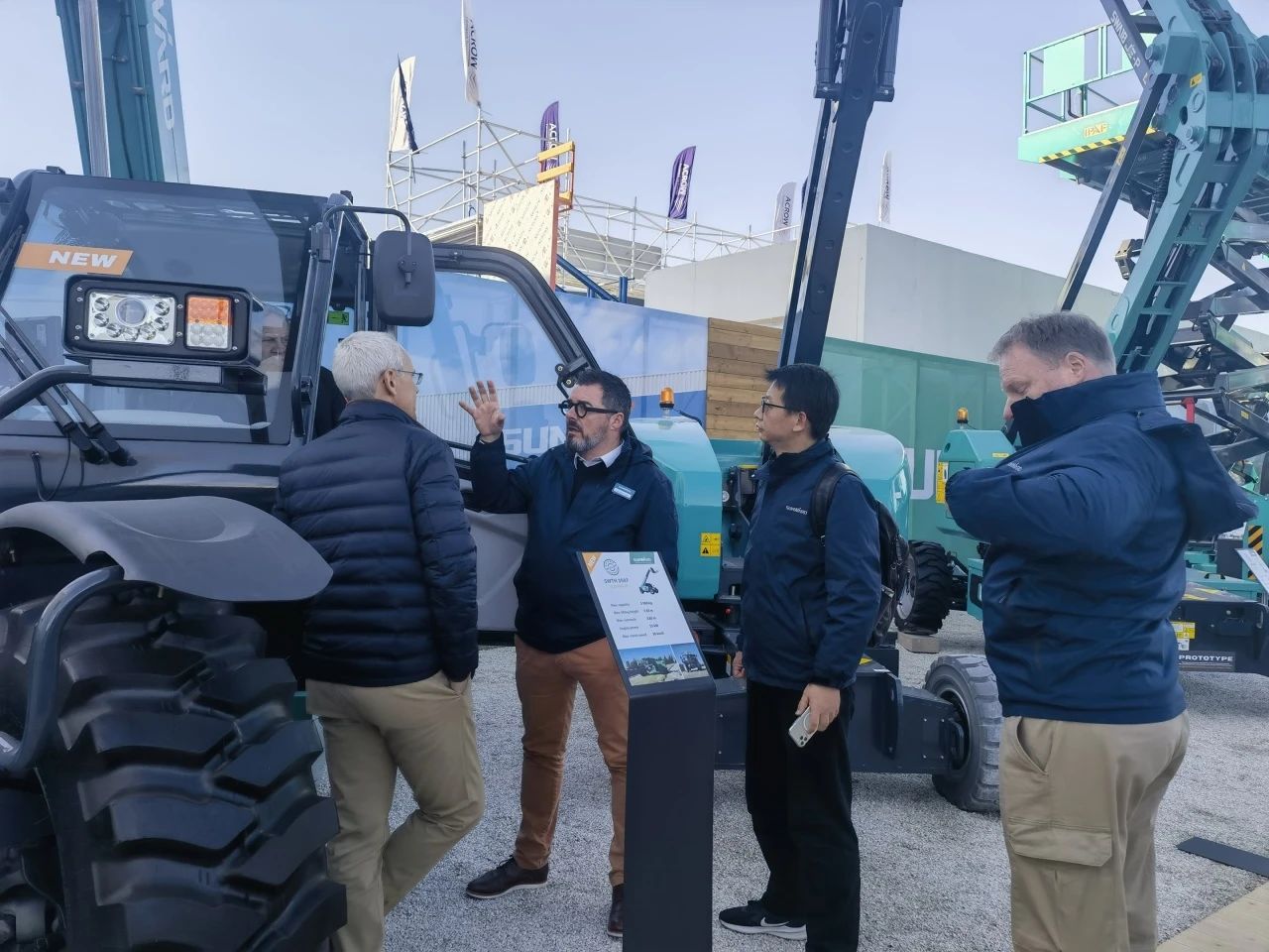 优德88智能高空机械闪灼Bauma 2025！ 新能源手艺与立异产品获全球瞩目