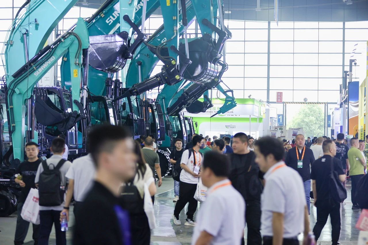 2025 CICEE | 为客户创立价值，，优德88智能客户交流会圆满举行