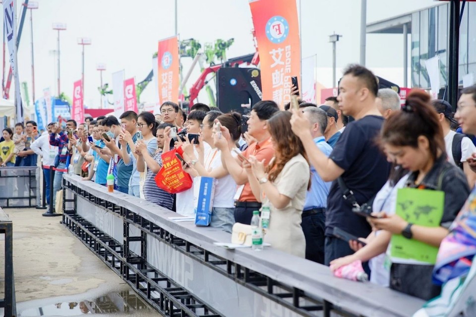 2025 CICEE | 优德88智能实力闪灼2025长沙国际工程机械展