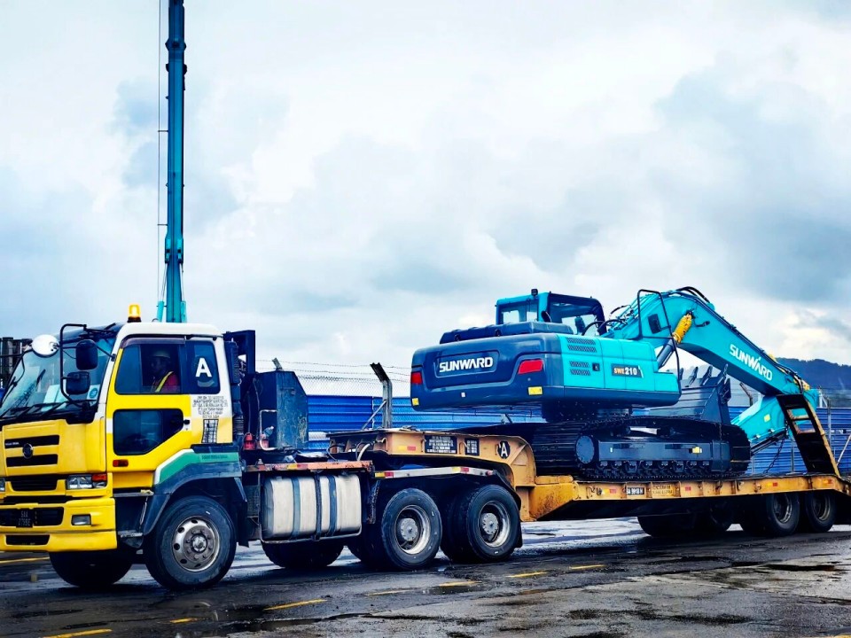 优德88智能高端装备批量交付，，，，，助力马来西亚基建升级