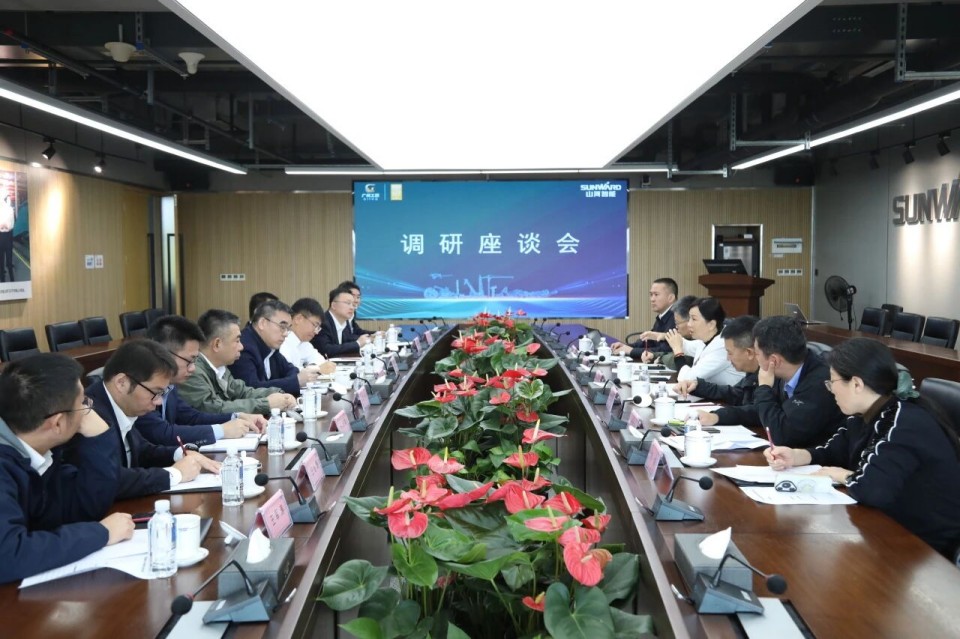 聚焦应急装备研爆发产，，，，，共探实战适配新路径——广州市应急治理局党委书记、局长叶芳调研优德88智能