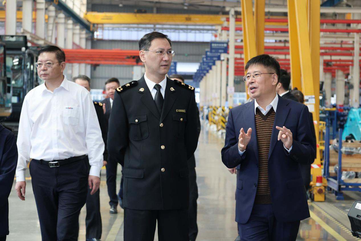 长沙海关关长、党委书记顾炯调研优德88智能