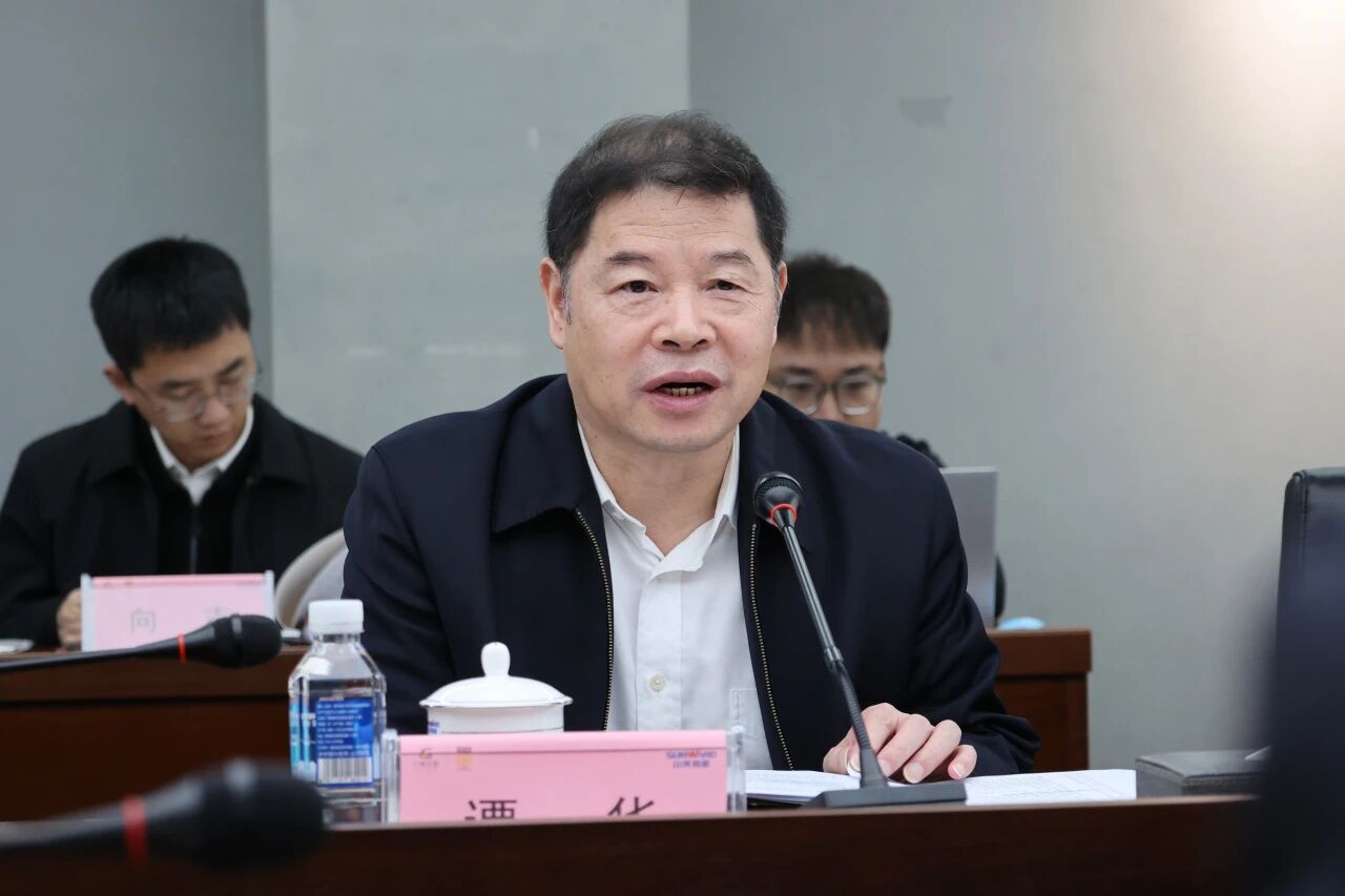 同谋相助、共赢生长！中国能建葛洲坝集团党委书记、董事长谭华到访优德88智能